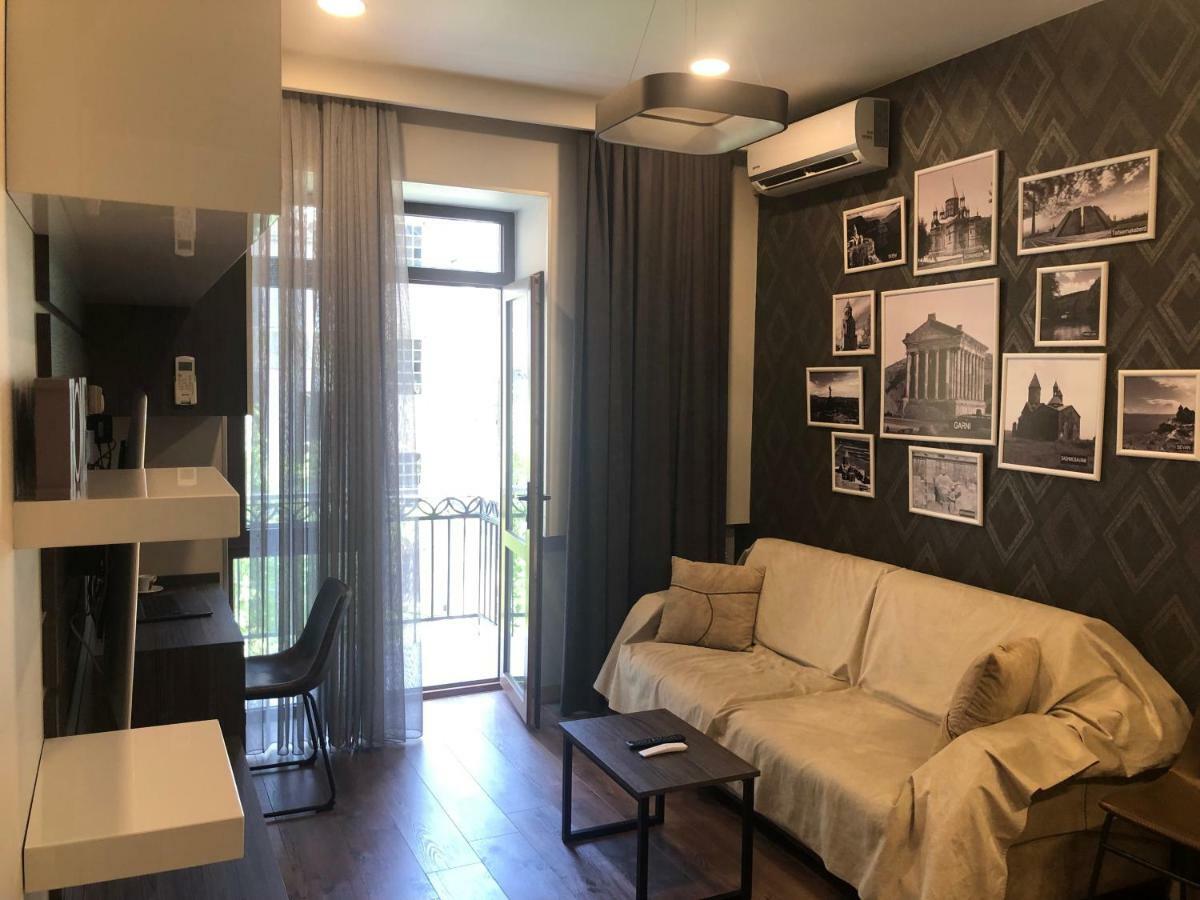 Apartment On Moskovyan 31 Erivan Dış mekan fotoğraf